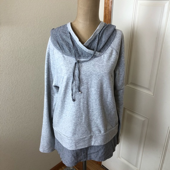 Sundance Tops - Sundance Gray Stripped Hoodie Jacket Loungewear Cozy